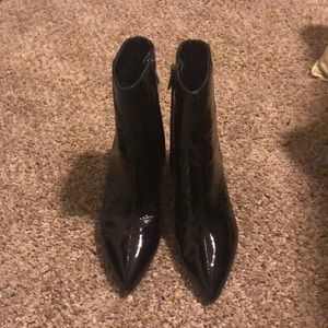 Sam Edelman Hilty Black Patent Leather Booties